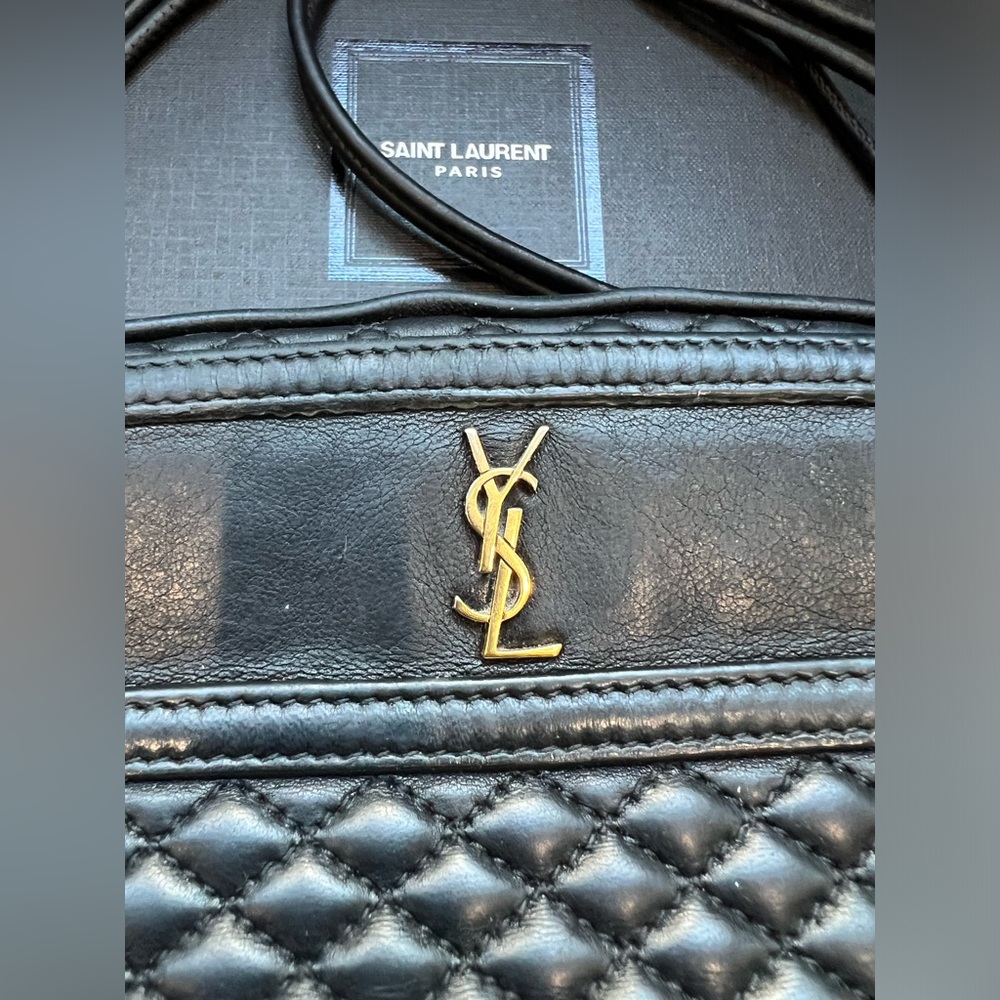 Yves Saint Laurent Victoire Camera Bag - Picture 4 of 15